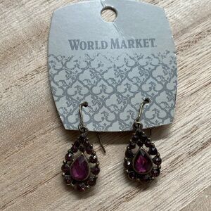 Purple dangle earrings NWT